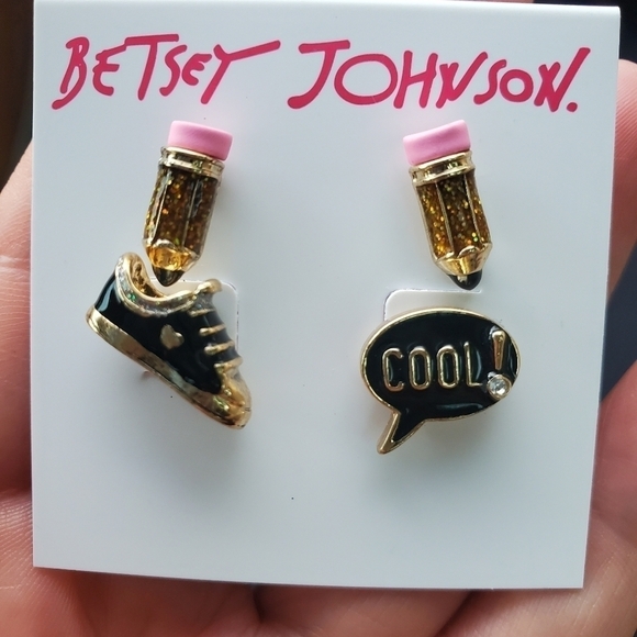 Betsey Johnson Earring Set - Picture 1 of 2